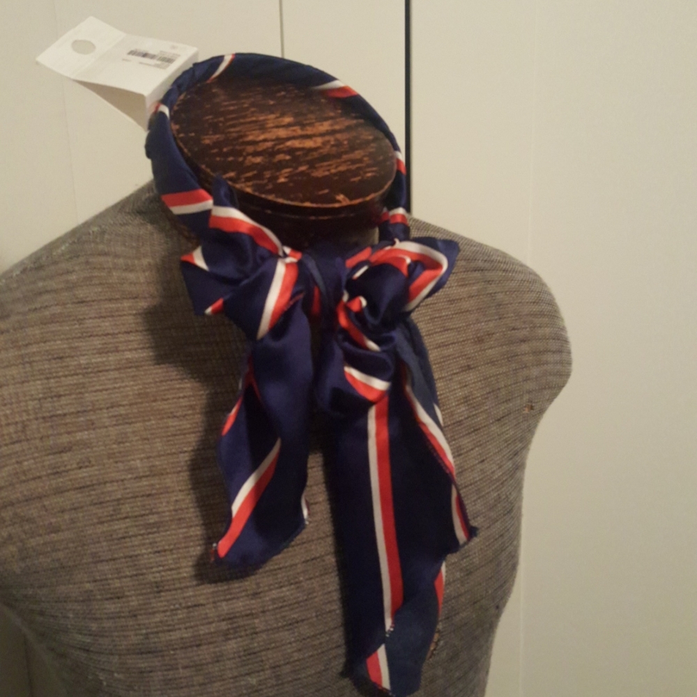 NWT Adorable scarf headband patriotic vintage july